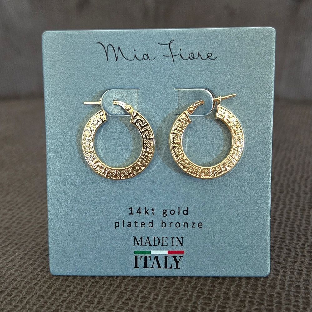 Mia Fiore Gold💛 Greek🇬🇷 Key🔑 Hoop Earrings - Picture 15 of 16